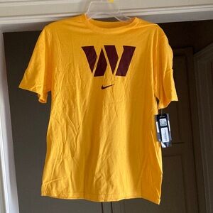 Nike Boys XL 18/20 Washington Commanders Yellow Burgundy Tee T-Shirt New W/ Tags